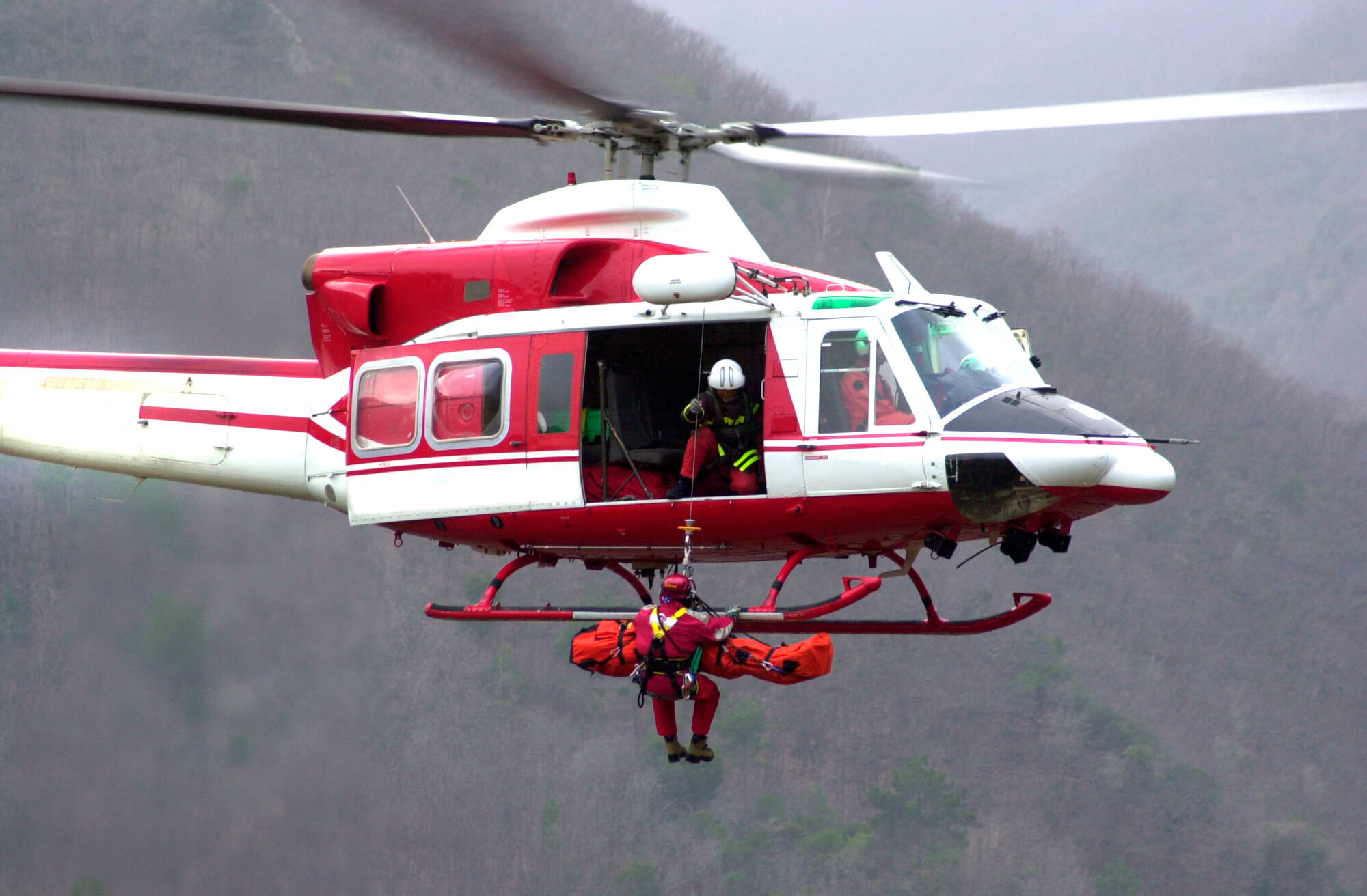 5 Ways Helicopters Play a Crucial Role in Saving Lives